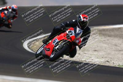 media/Jun-07-2025-TrackDaz (Sat) [[4413525952]]/A Group/12pm (Turn 2)/